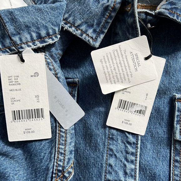 A Loves A
Lace Up Sleeve Convertible Collar Denim Statement Jacket - Picture 12 of 13